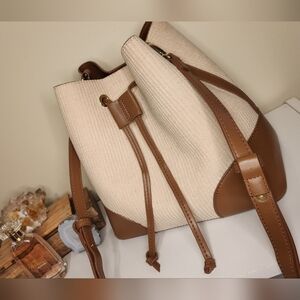 Womens Issac Mizrahi New York Bucket Purse|Corduroy Caramel Adjust Leather Gold